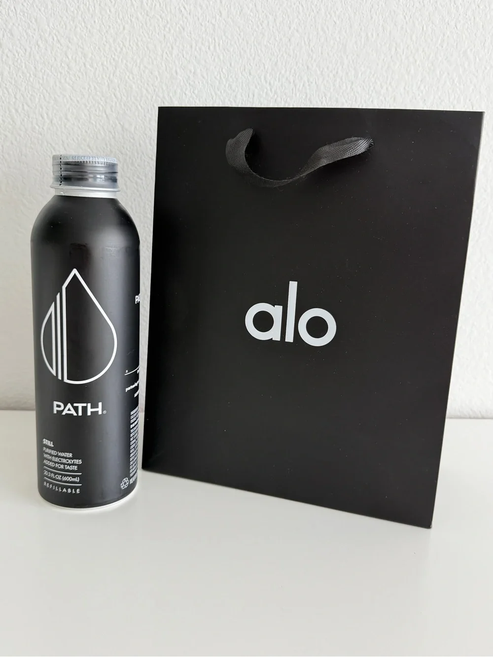 Alo Yoga Refillable Water Bottle & Shopping Bag New